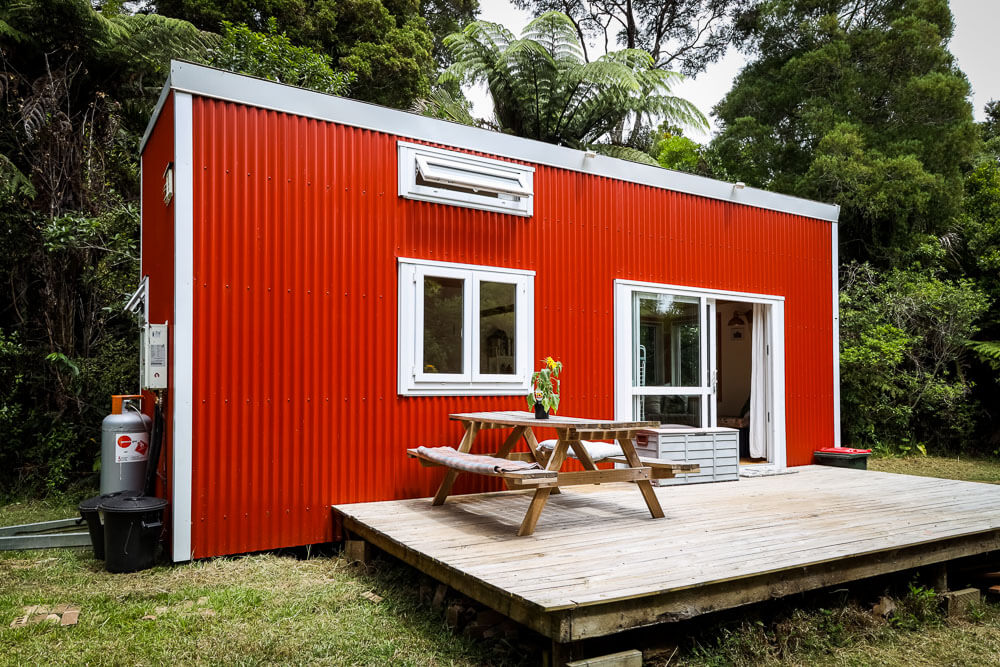 Living Big In A Tiny House Stunning Modern Tiny House In Queensland