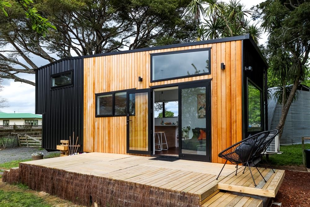 https://www.livingbiginatinyhouse.com/episodes/youve-never-seen-a-tiny-house-like-this-before/0.jpg