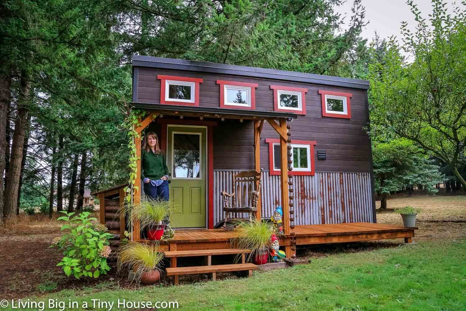 Living Big in a Tiny House - Adorable Tiny House Built By Love, Family ...