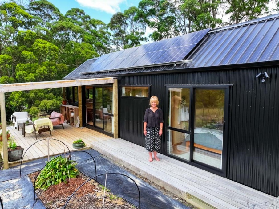 She Designed the Ultimate Off-Grid Sanctuary for Simple Living