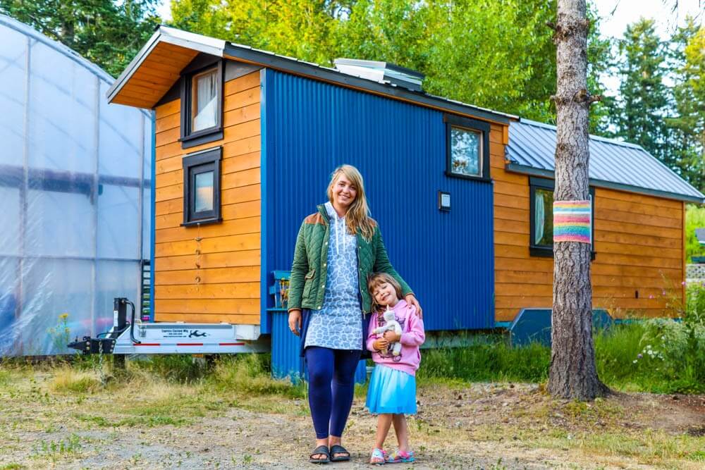 Simple Living In Artistic Tiny Home With Greenhouse