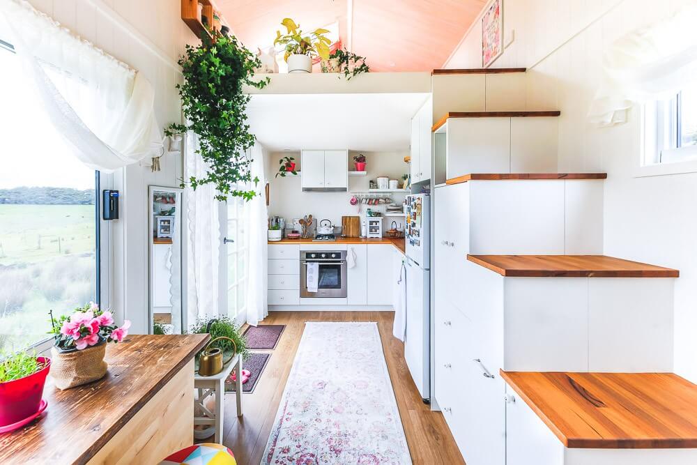 Woman’s Dream Tiny House Even Has A Walk-In Wardrobe