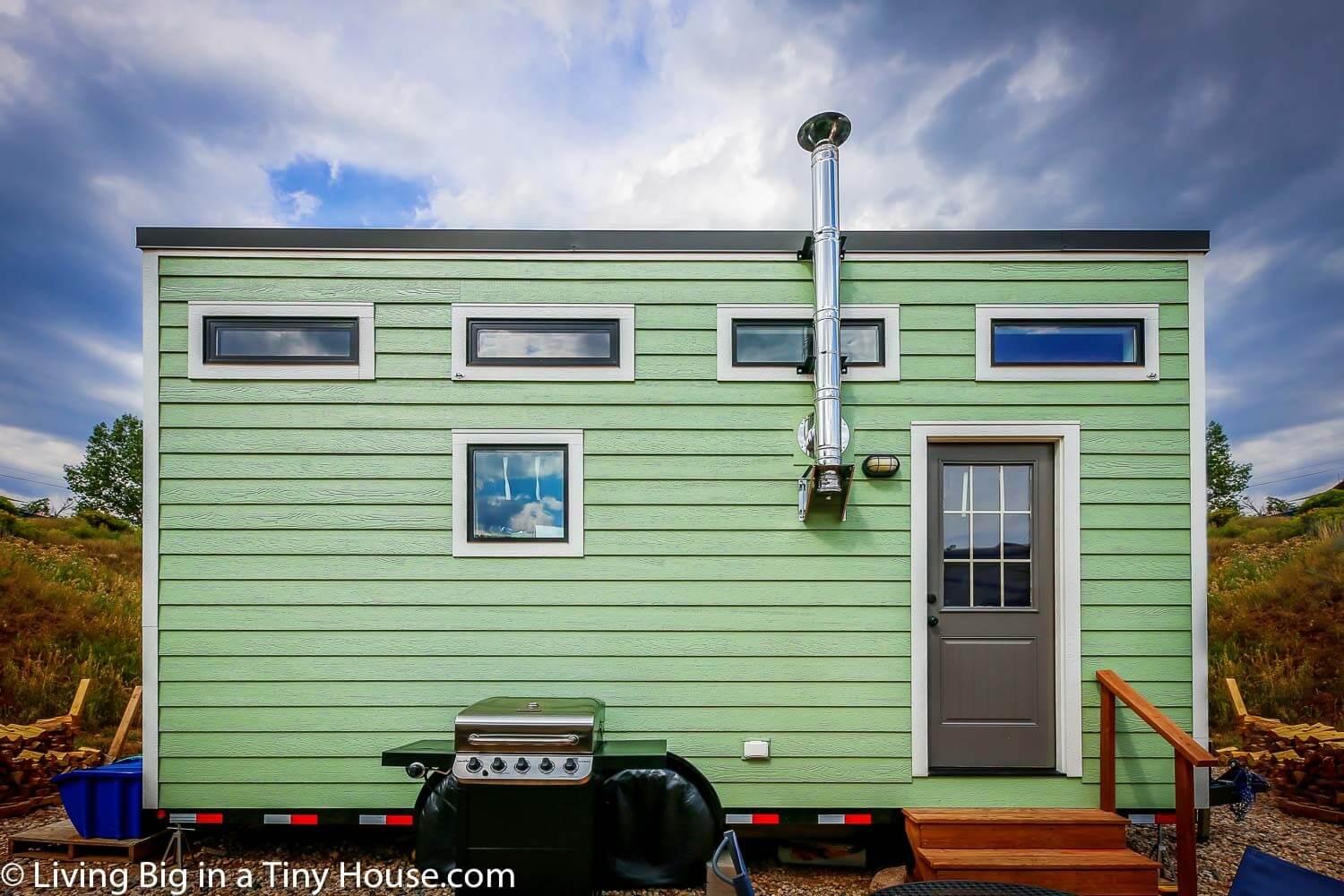 Couple’s Debt-Free Life In A Stunning $18,000 Tiny House